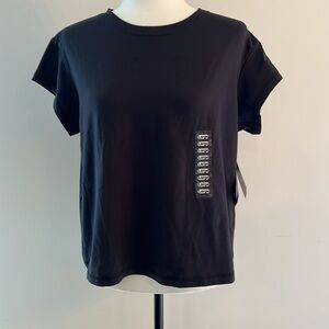 Columbia Women’s large Magnolia Spring Short Sleeves, crew neck, cropped. NWT